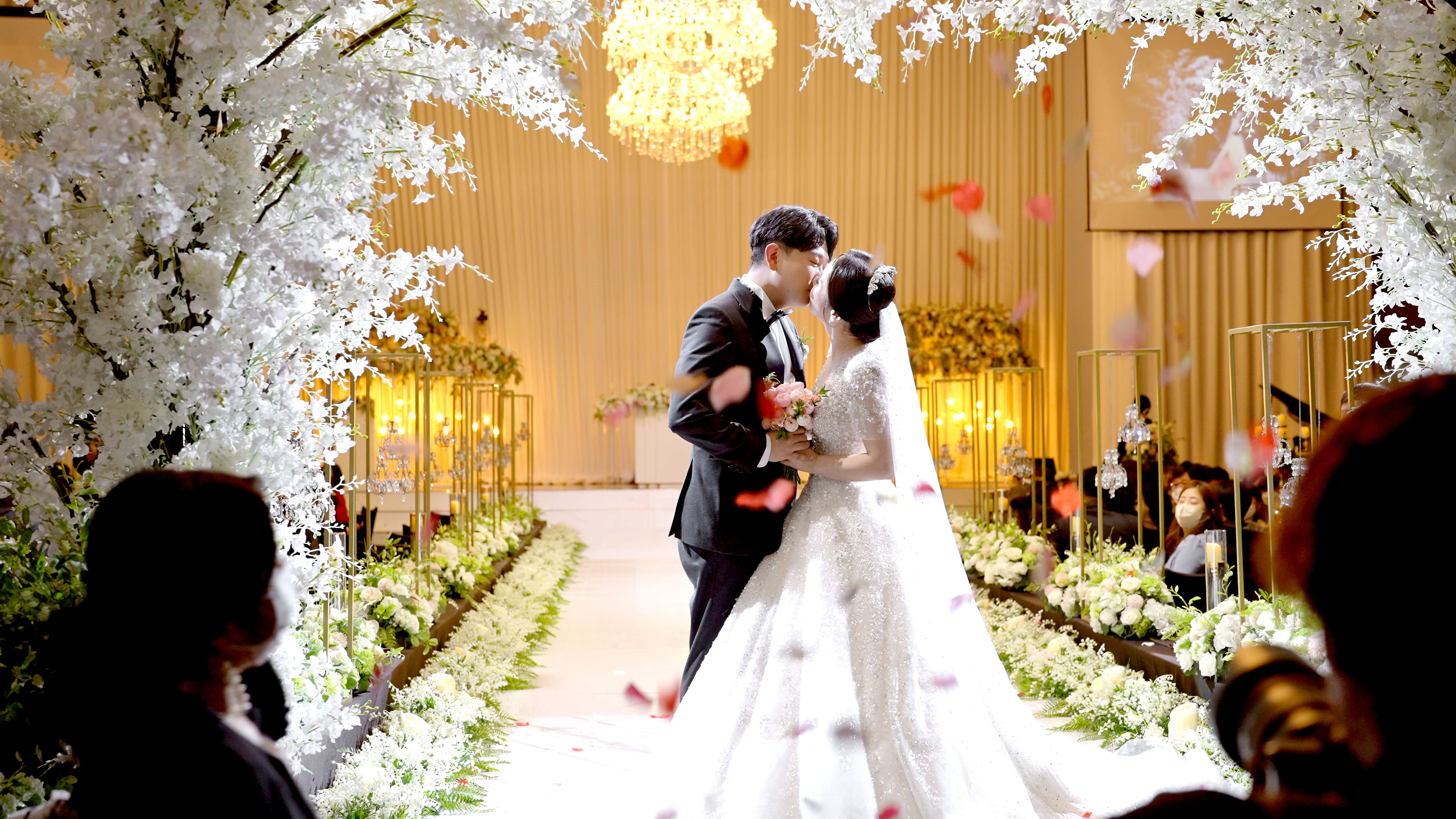 익산 웨스턴라이프 2F 루미에르홀